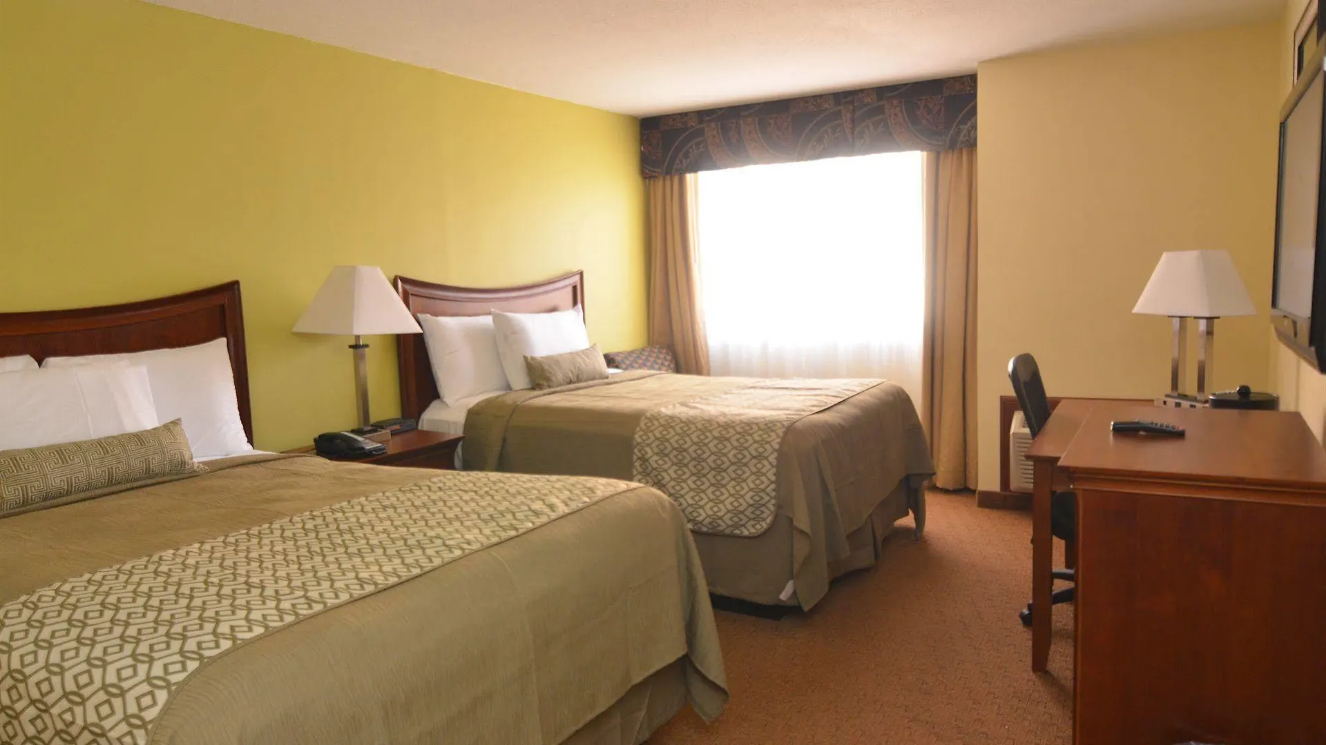 Oyo Hotel Memphis Tn I-40